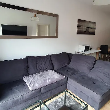 Skarbowa & Parking Apartment