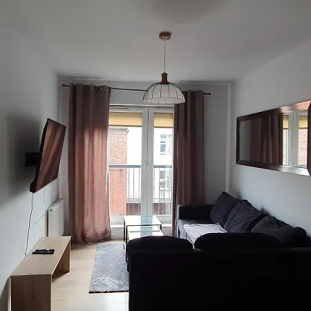 Skarbowa & Parking Апартаменты *