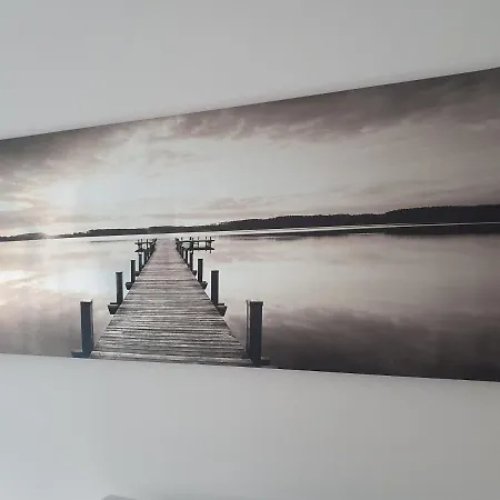 Апартаменты Skarbowa & Parking *