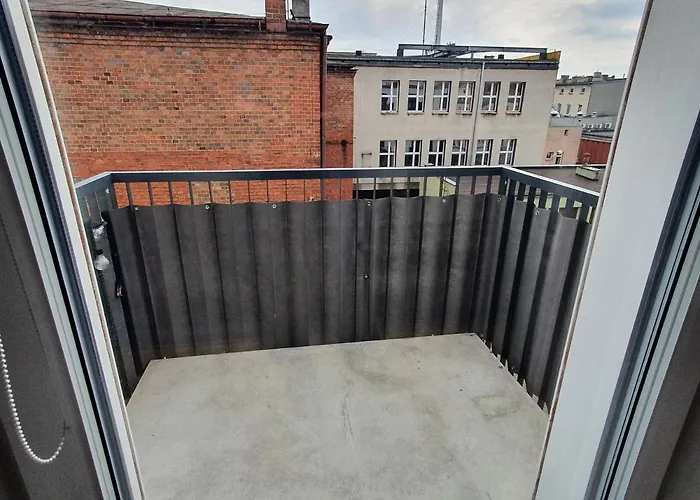 Skarbowa & Parking * Leszno (Greater Poland)