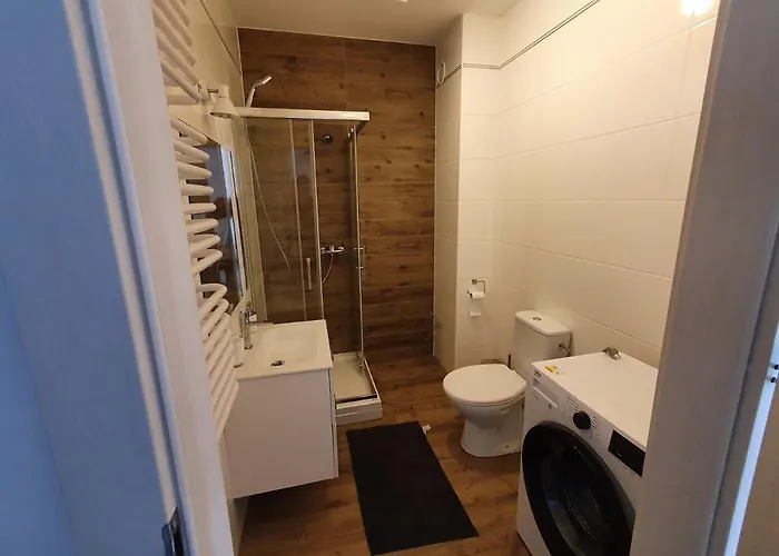 Skarbowa & Parking * Leszno (Greater Poland)